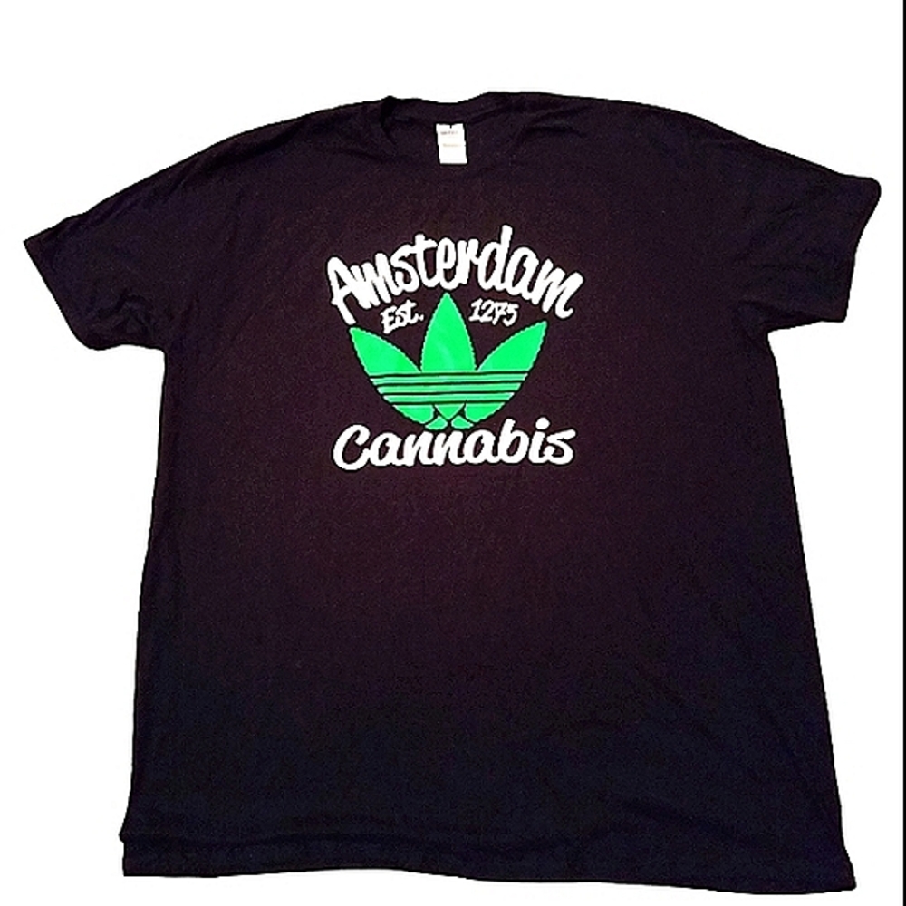 New Amsterdam Cannabis T-shirt Black Green Gildan Softstyle XL